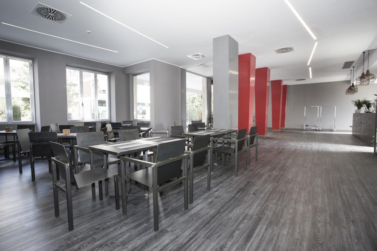 רומא V99 Hotel מראה חיצוני תמונה
