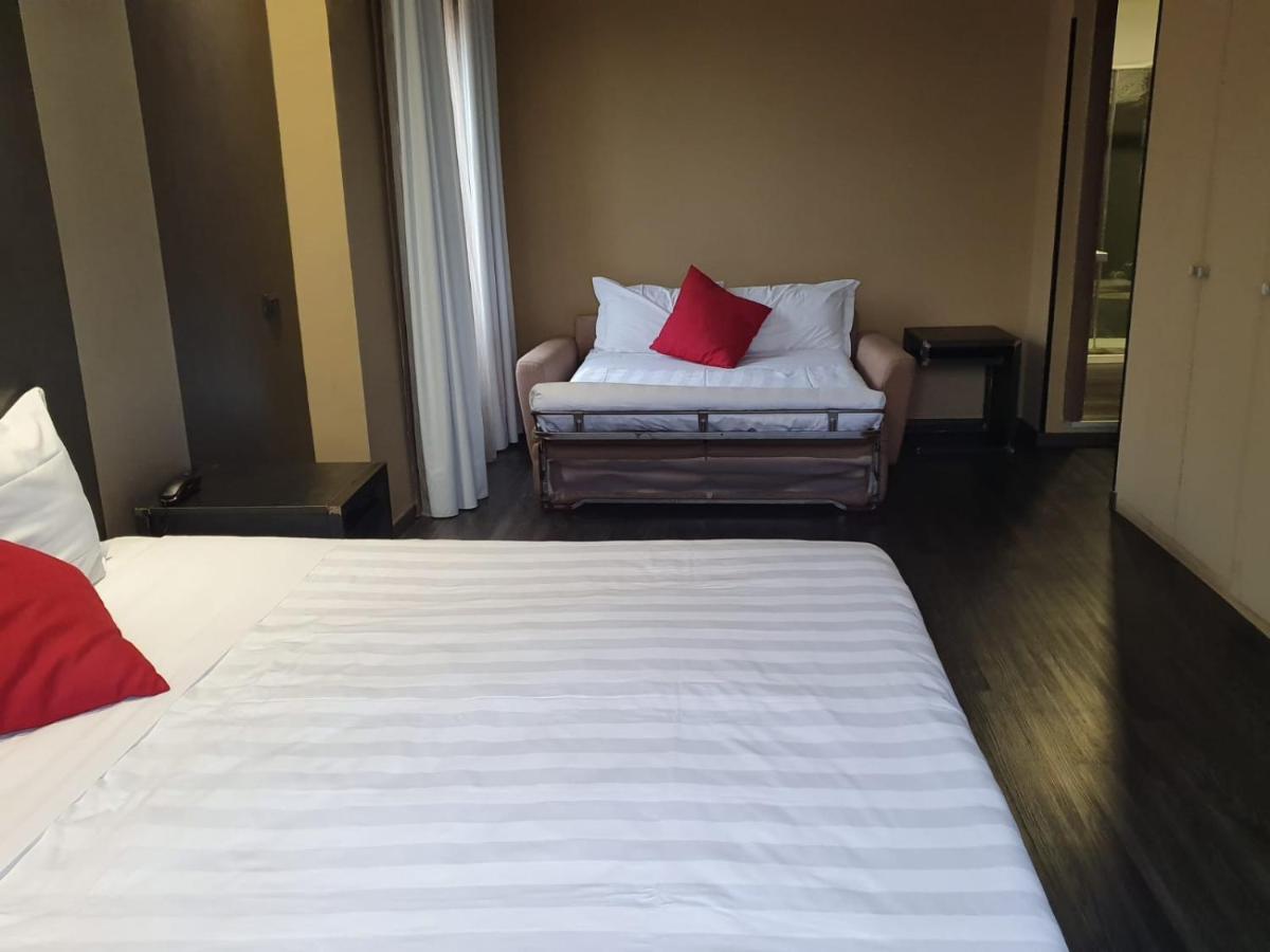 רומא V99 Hotel מראה חיצוני תמונה