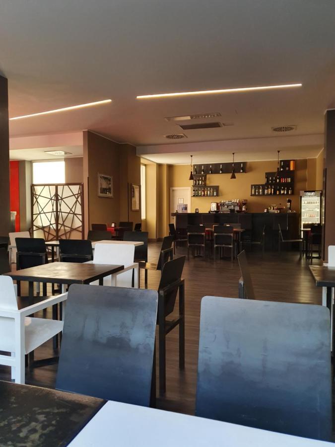 רומא V99 Hotel מראה חיצוני תמונה
